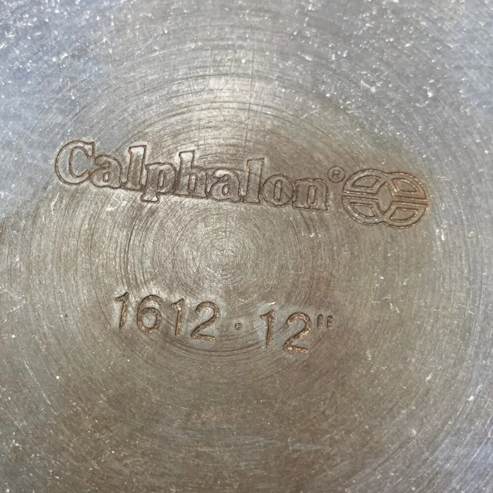 Used Simply Calphalon #1612 Nonstick 12